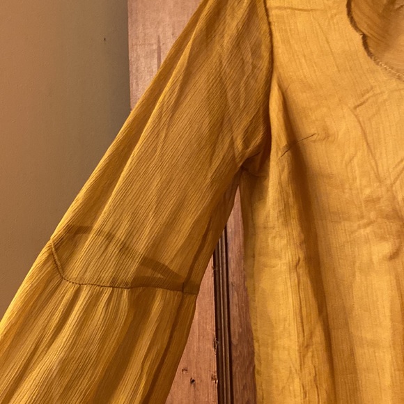 Sunday in Brooklyn Blouse - Picture 4 of 4